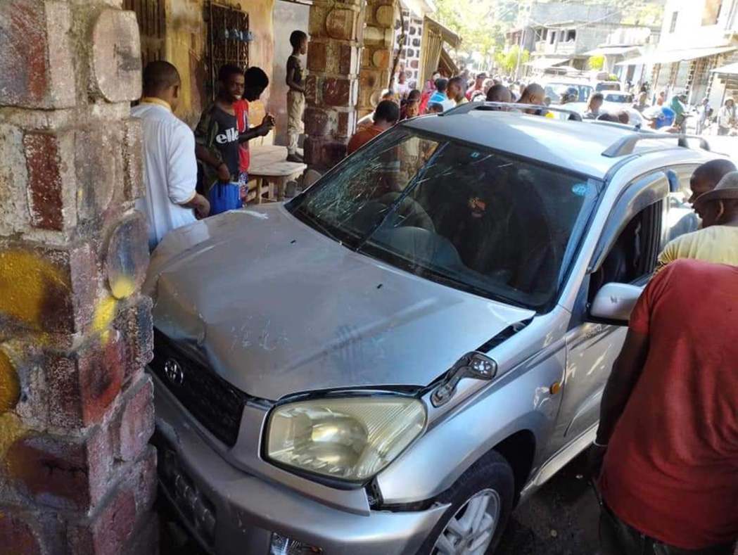 image Une apprentie conductrice percute cinq personnes à Mirontsy
